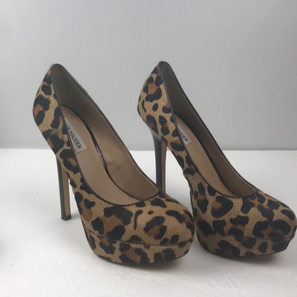STEVE MADDEN REAL FUR high hells platform sz 8.1/2